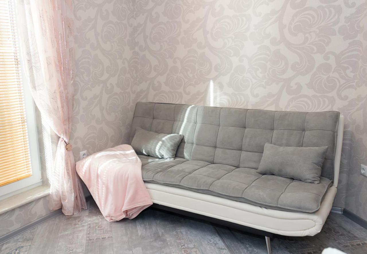 Acrylic & Pastel Apartments فارنا المظهر الخارجي الصورة